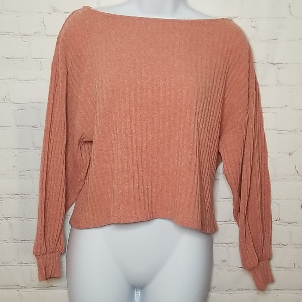 ❤️ Forever 21 Pink Crop Sweater